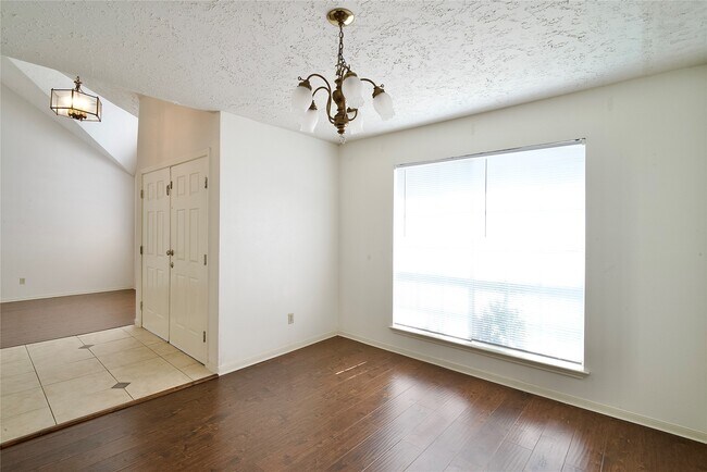 Building Photo - 3222 Settlers Way Blvd