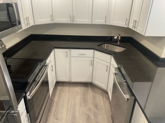 Building Photo - 520 Main St