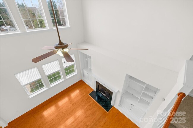 Building Photo - 10223 Kelso Ct