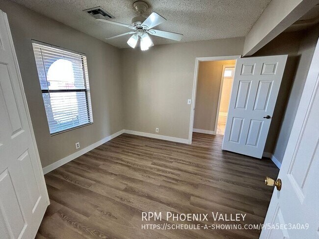 Building Photo - 6361 W Onyx Ave