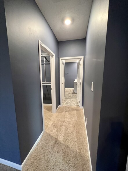 Building Photo - 5439 Garden Cress Trl