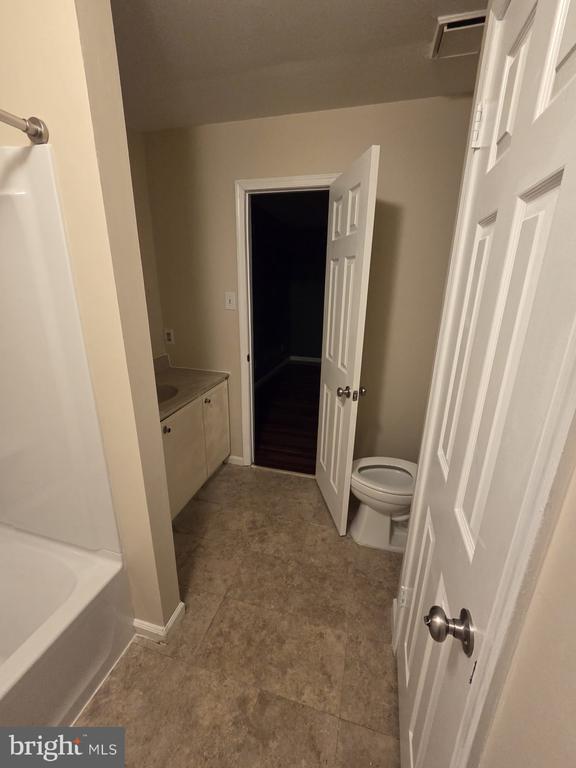 Building Photo - 1486 Needham Cir