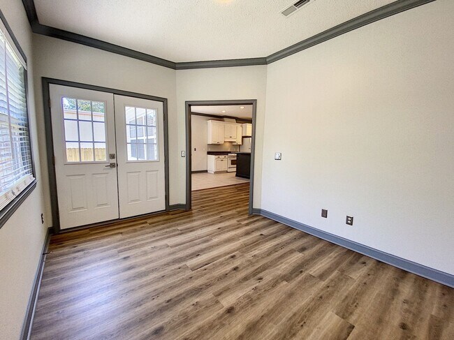 Building Photo - 202 Wynn Rd