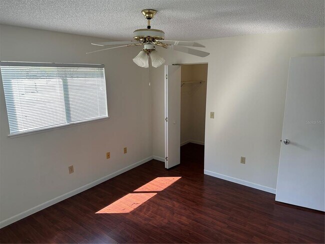 Building Photo - 11143 SW 78th Ave