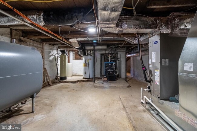 Building Photo - 110 Lyndell Rd