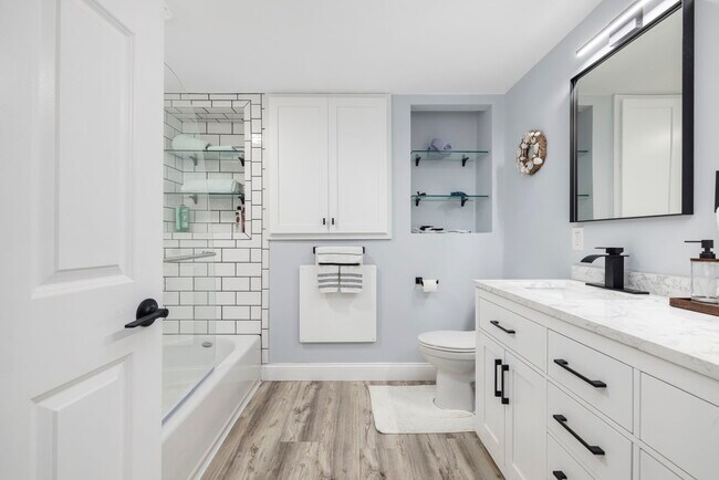 Building Photo - 54 Westcote Close