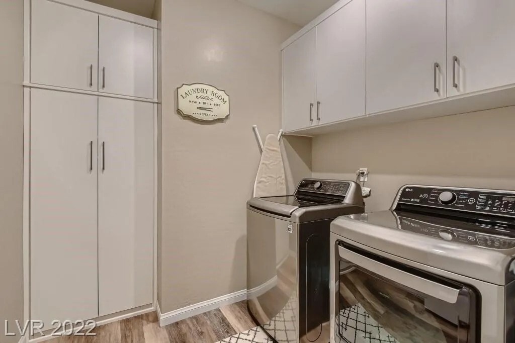 Laundry room - 331 Coastal Redwood St
