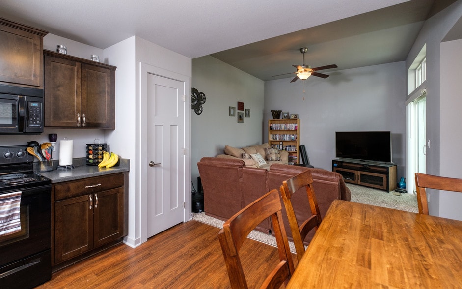 Building Photo - 174 NE 49th St