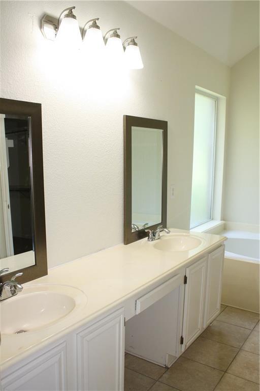 Building Photo - 4920 Calhoun Canyon Loop