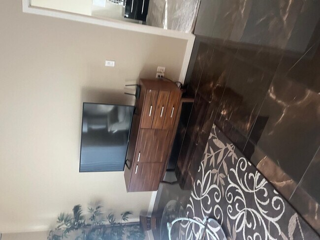 Building Photo - 2511 W Queen Creek Rd