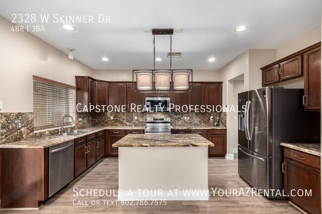 Building Photo - 2328 W Skinner Dr