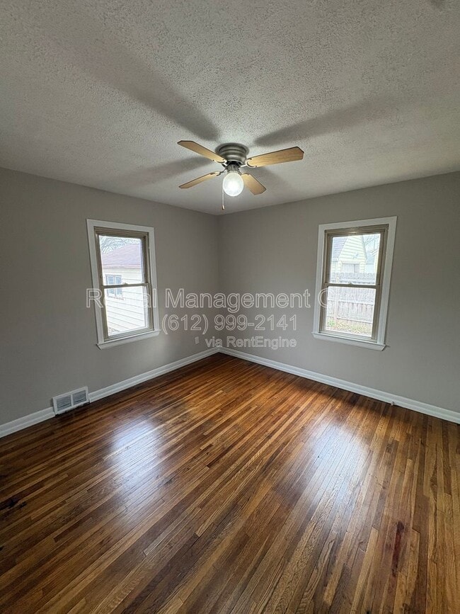 Building Photo - 4534 Zane Ave N