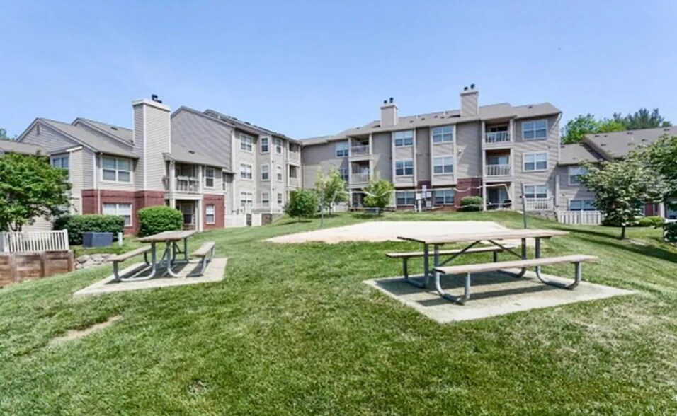 Building Photo - 11704 Olde English Dr