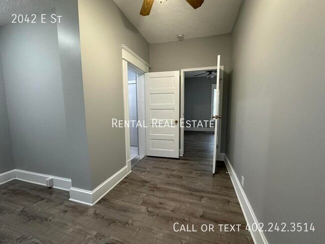Building Photo - 2042 E St-