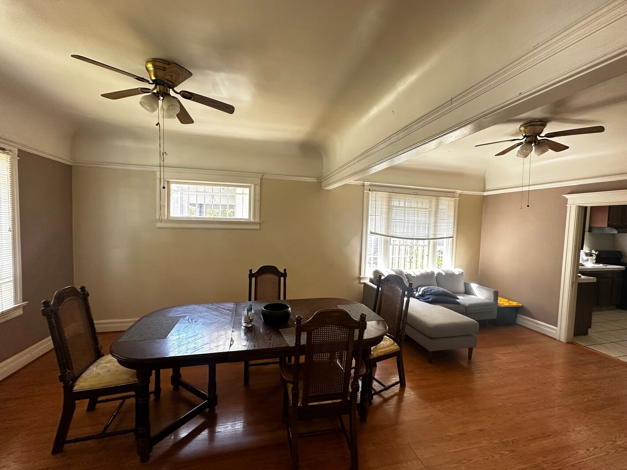 Building Photo - 1193 W 35th St