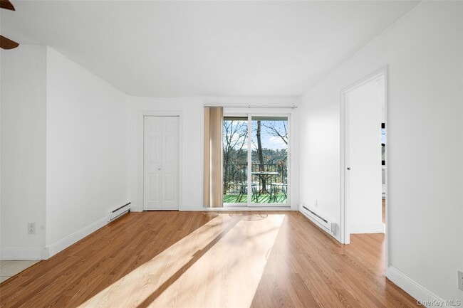 Building Photo - 55 Fieldstone Dr