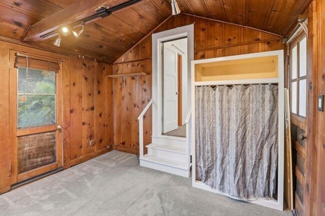 Building Photo - 500 Humboldt Rd