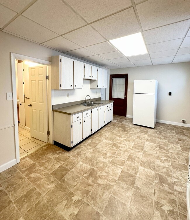 Building Photo - 1805 4th Ave