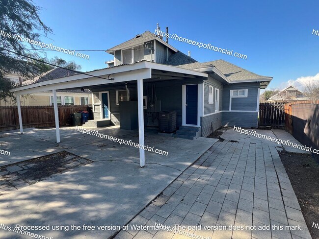 Building Photo - Nice Home For Rent