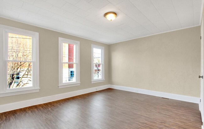 Building Photo - Coming Soon! Charming 4 Bedroom Home in Yo...