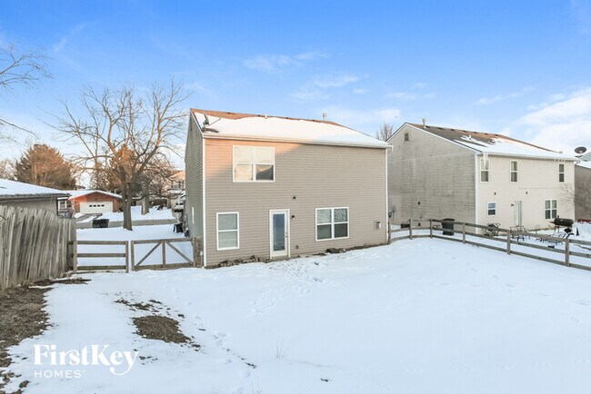 Building Photo - 917 Brookwood Dr