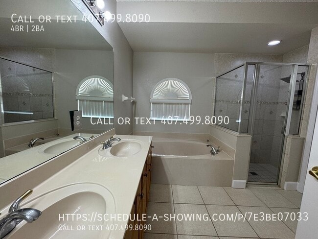 Building Photo - 8823 Sky Vista Ct