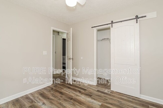 Building Photo - 95 Oakwood Dr