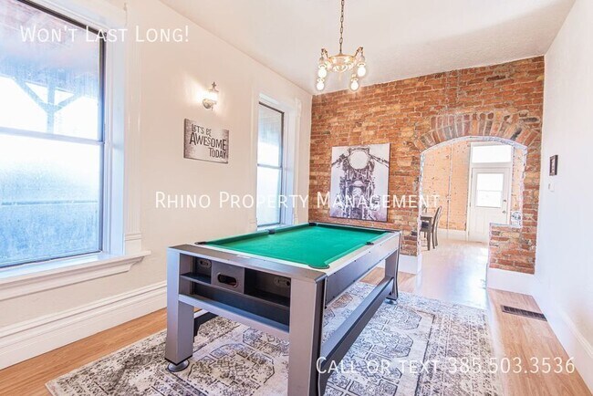 Primary Photo - 261 27th St