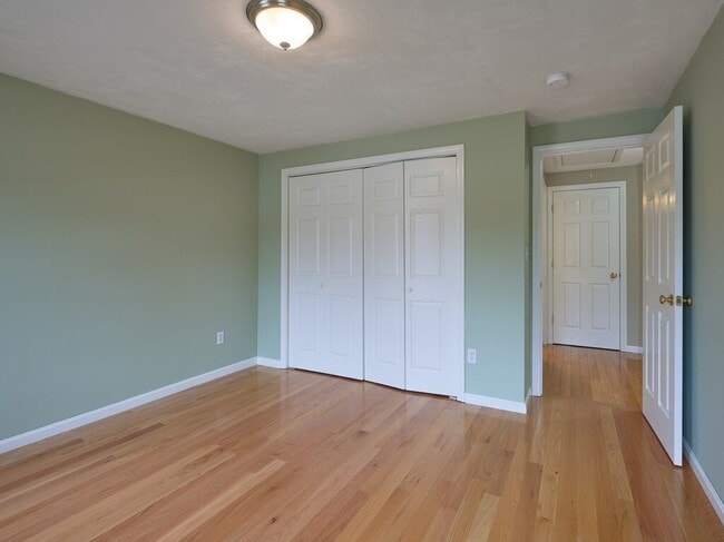Building Photo - 9 Angela Rose Ln