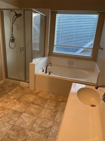 Building Photo - 4133 Aldenham Dr