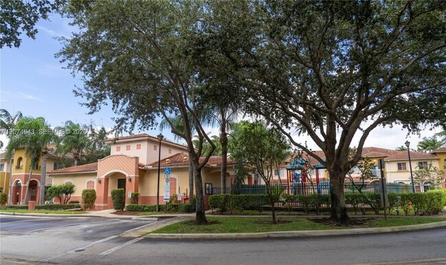 Building Photo - 1410 S Santa Catalina Cir