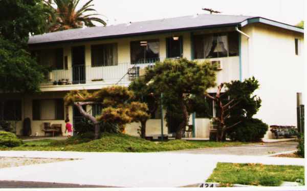 Building Photo - 430 E I St
