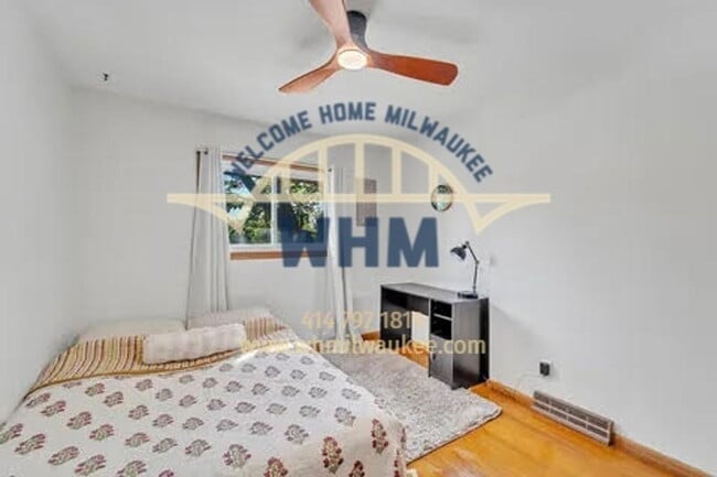 Building Photo - 8608 W Villard Ave