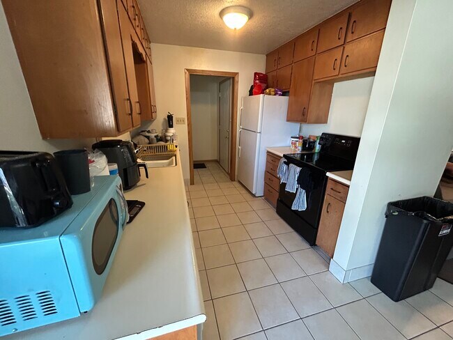 Building Photo - 1522 Starview Dr