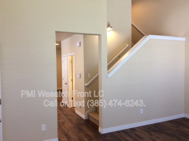 Building Photo - 3078 Islington Ln
