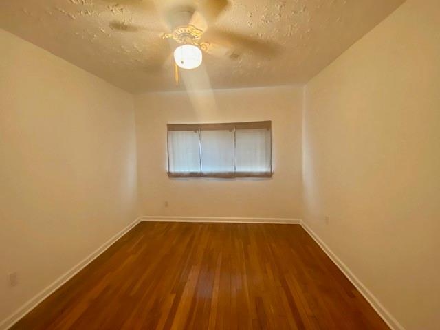 Building Photo - 917 Trimm Ave