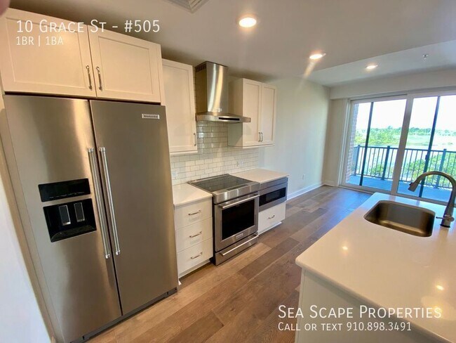 Building Photo - 10 Grace St