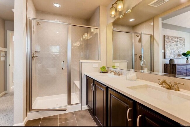 Building Photo - 14852 E Poundstone Dr