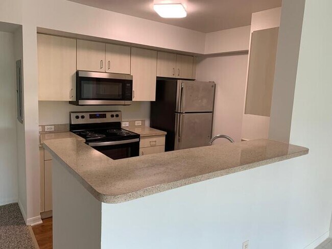 Building Photo - 11165 SW 6th St