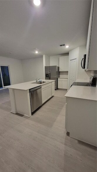 Building Photo - 6220 Botticella Blvd