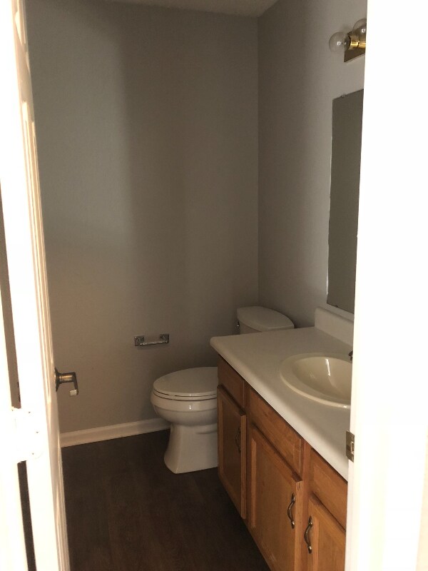 Building Photo - 13098 Sterling Cmns