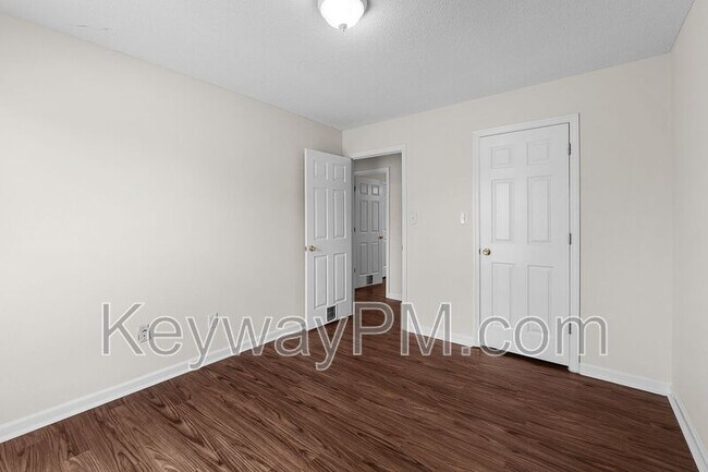 Building Photo - 3803 Winchester Ct