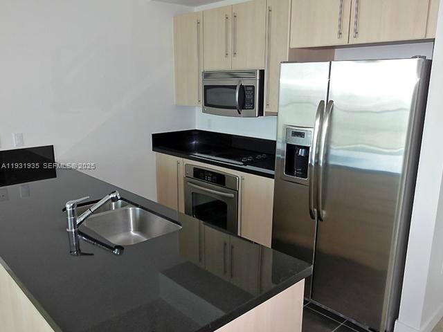 Building Photo - 79 SW 12th St