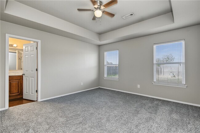 Building Photo - 1321 Apollo Dr