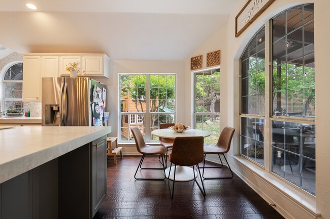 Building Photo - 5401 Ketch Ct