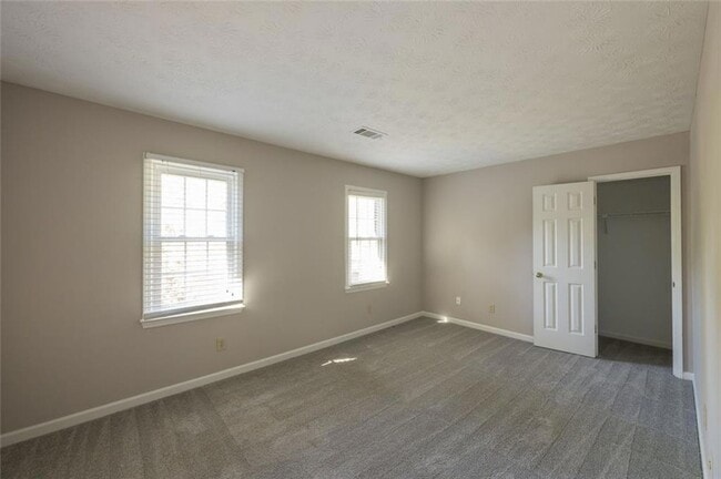 Building Photo - 3690 Aubusson Trce