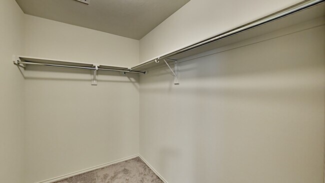 Building Photo - Beautiful 3 Bedroom 2 Bath Home in Shawnee