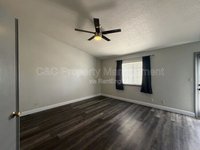 Building Photo - 15006 Tuscola Rd