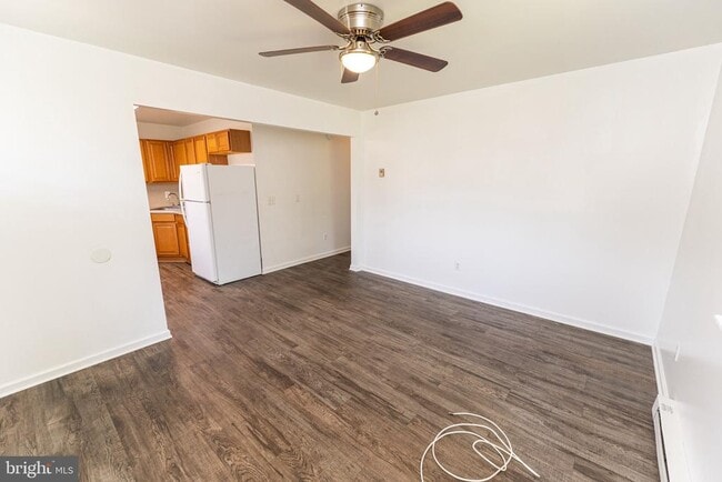Building Photo - 30704 Hampden Ave