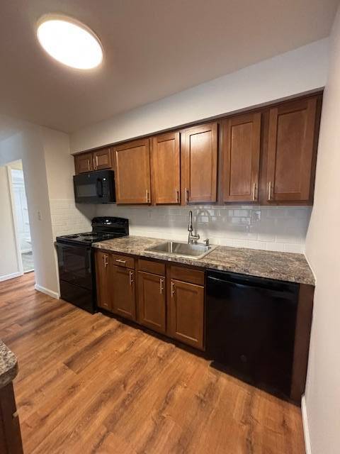 Building Photo - 21 Swatling Rd